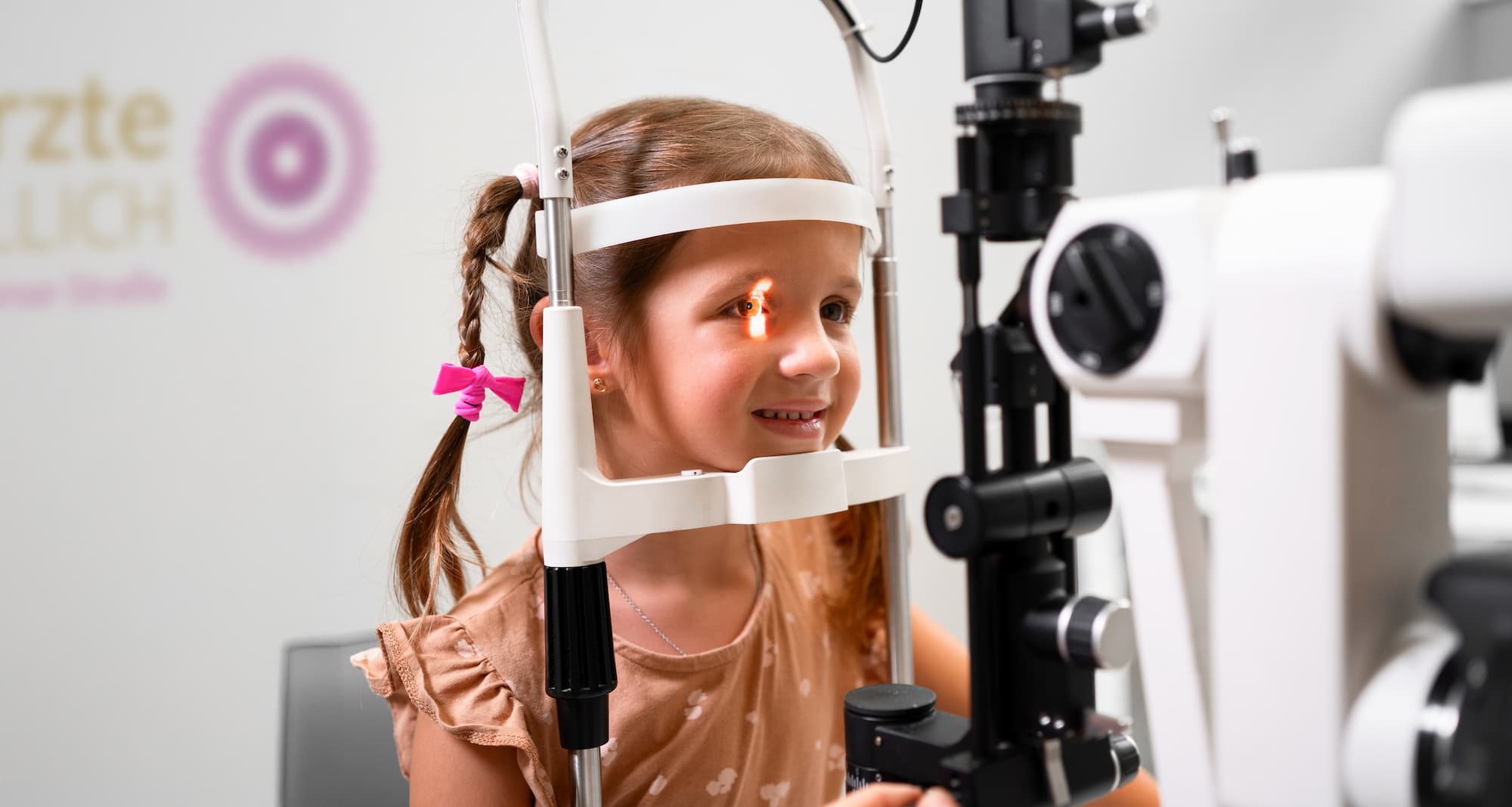 Kinderaugenheilkunde in der Augenarztpraxis Willich